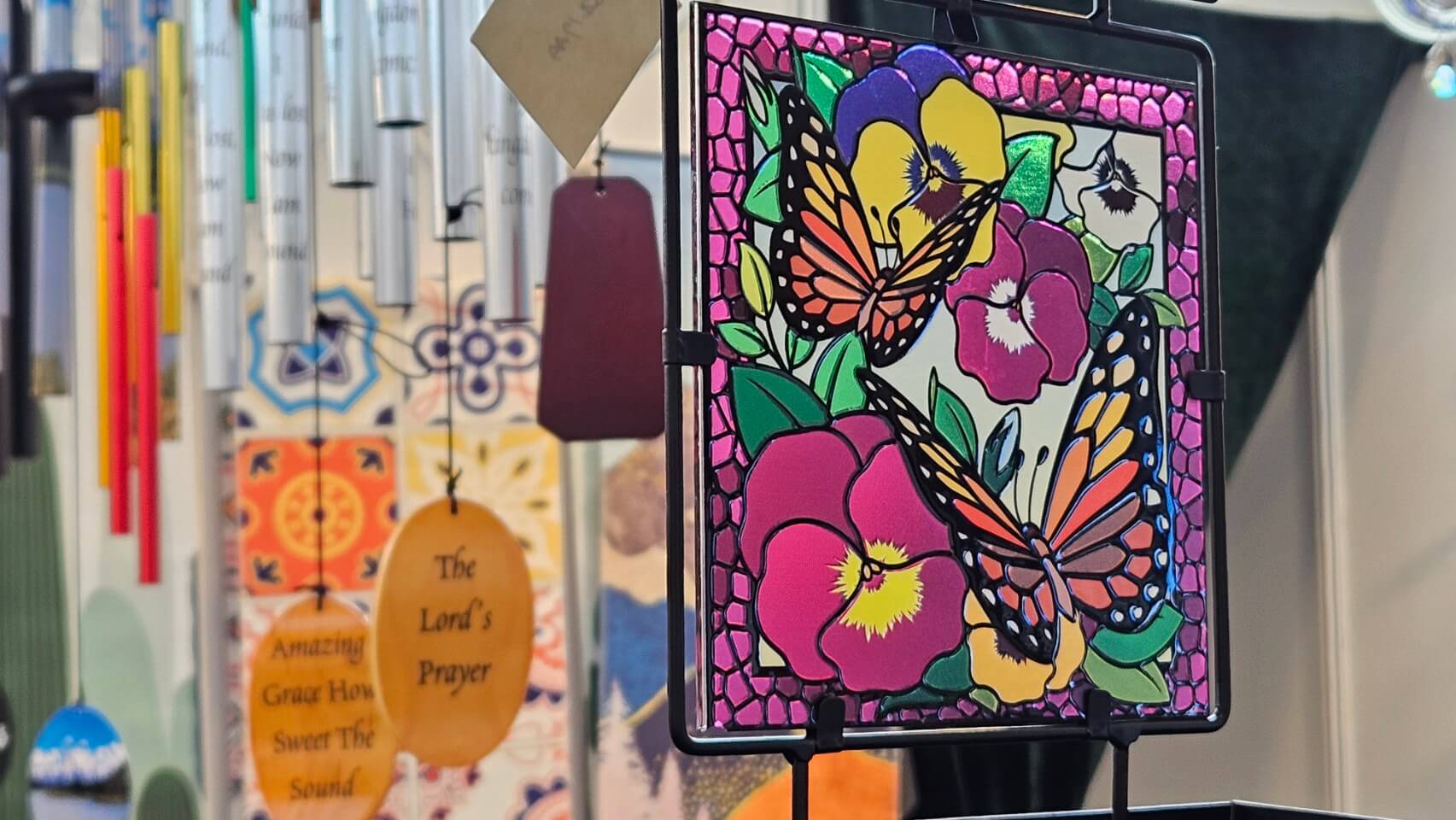 Why Wholesale Wind Chimes Are a Smart Business Choice